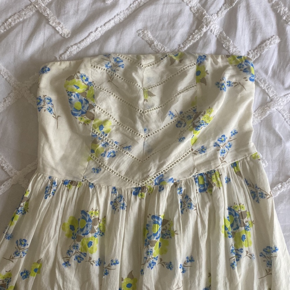 Strapless sundress